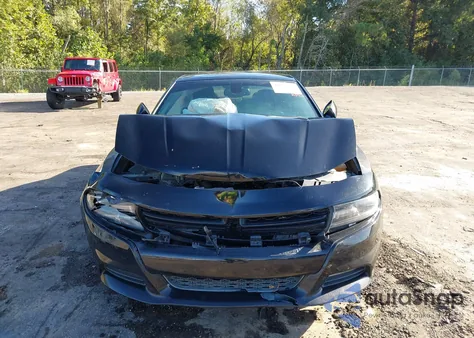 2016 Dodge Charger Sxt z USA, uszkodzony, nr VIN 2C3CDXHG8GH215275